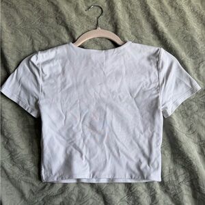 Babaton (Aritzia) White Contour Short Sleeve Crop Top